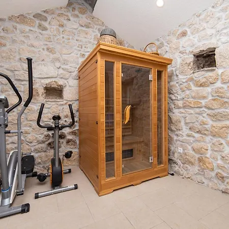 בית נופש Fetiva Makar *