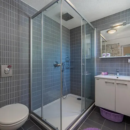 בית נופש Fetiva Makar *