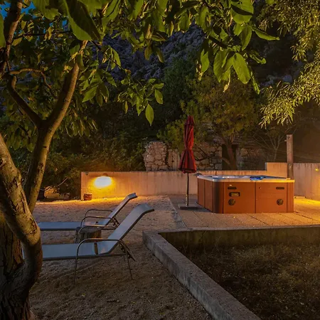 Fetiva Makar Casa de Férias Makarska