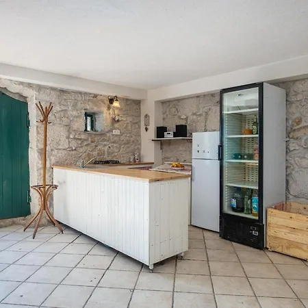 Fetiva Makar Casa vacanze *